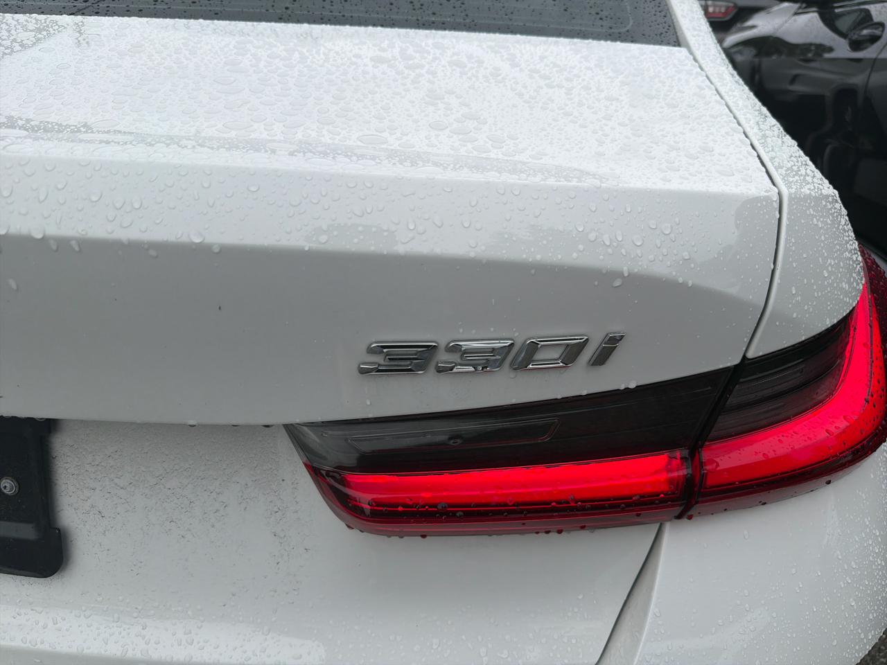 BMW 3 Series 330i xDrive Sedan 2023