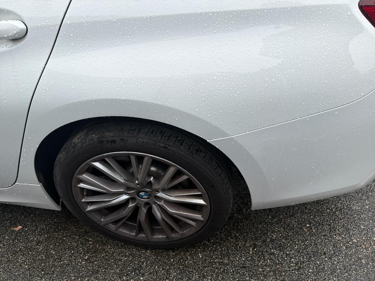 BMW 3 Series 330i xDrive Sedan 2023