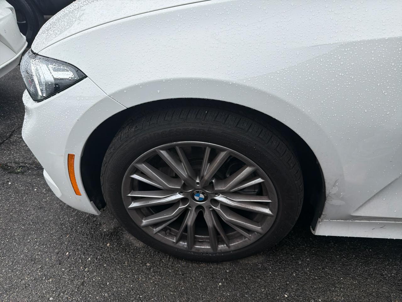 BMW 3 Series 330i xDrive Sedan 2023