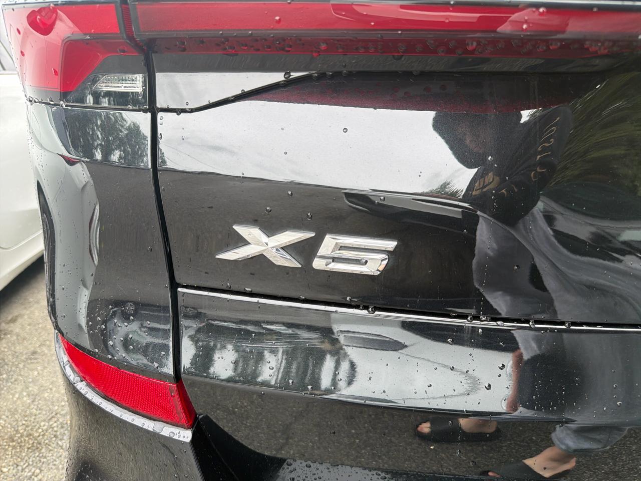 BMW X5 xDrive40i Sports Activity Vehicle 2024