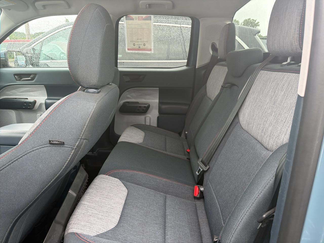 Ford Maverick Lariat AWD SuperCrew 2023