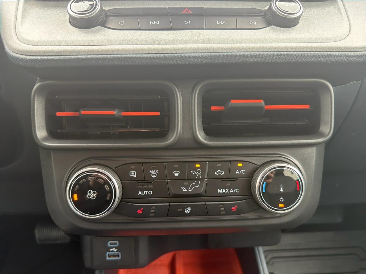 Ford Maverick Lariat AWD SuperCrew 2023