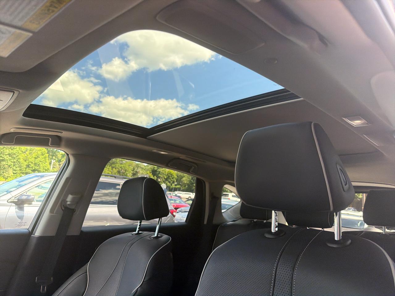 Acura RDX SH-AWD w/Advance Package 2024