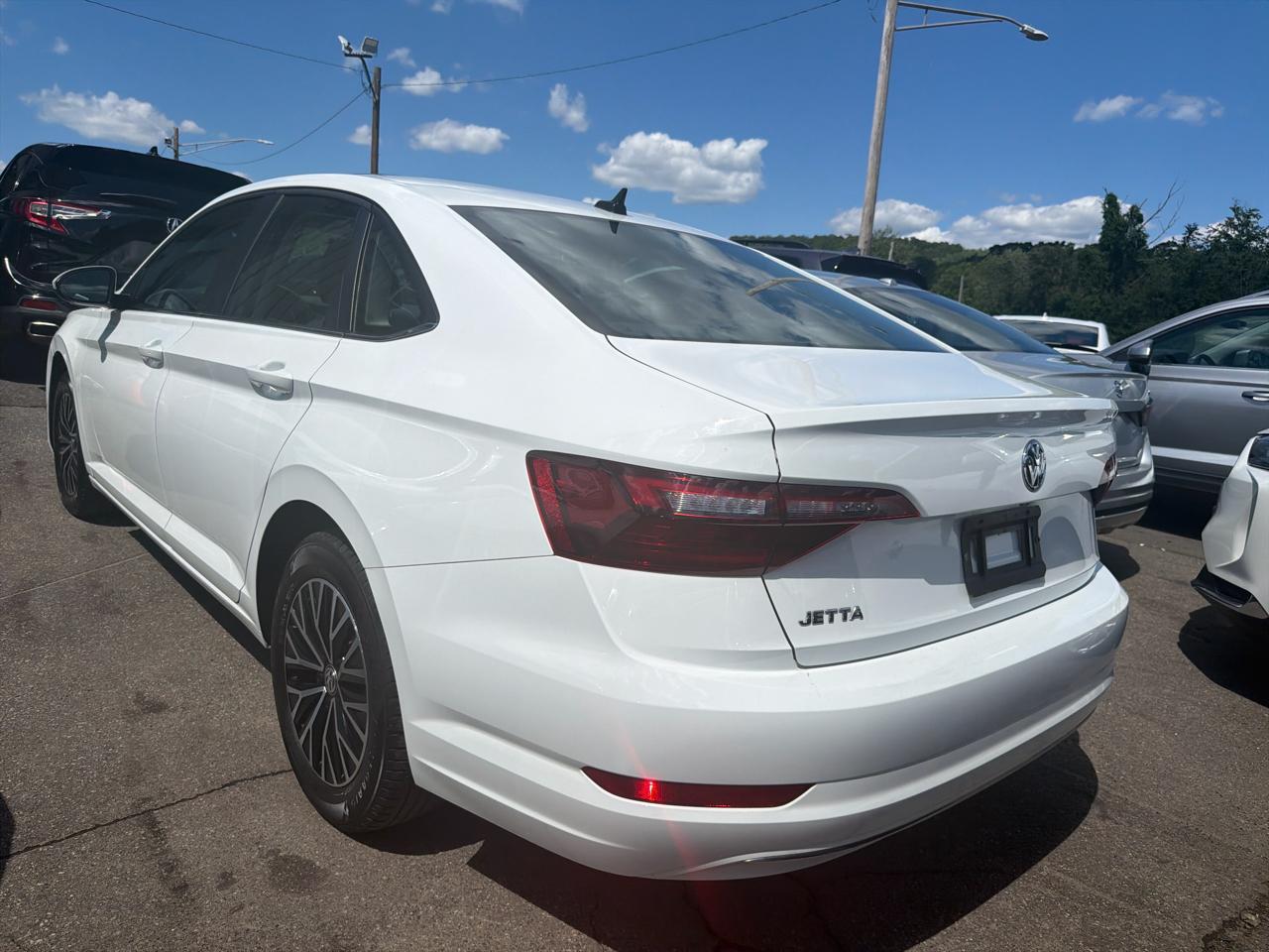 Volkswagen Jetta R-Line Auto 2021