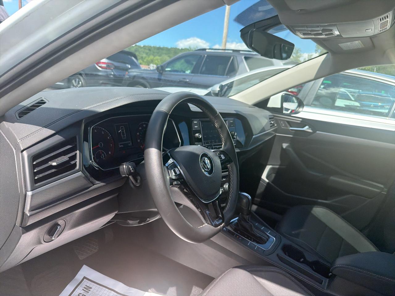 Volkswagen Jetta R-Line Auto 2021