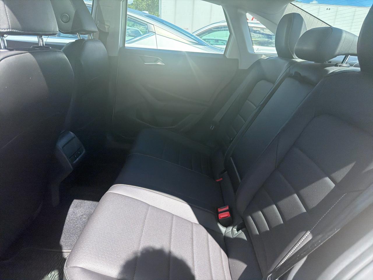 Volkswagen Jetta R-Line Auto 2021