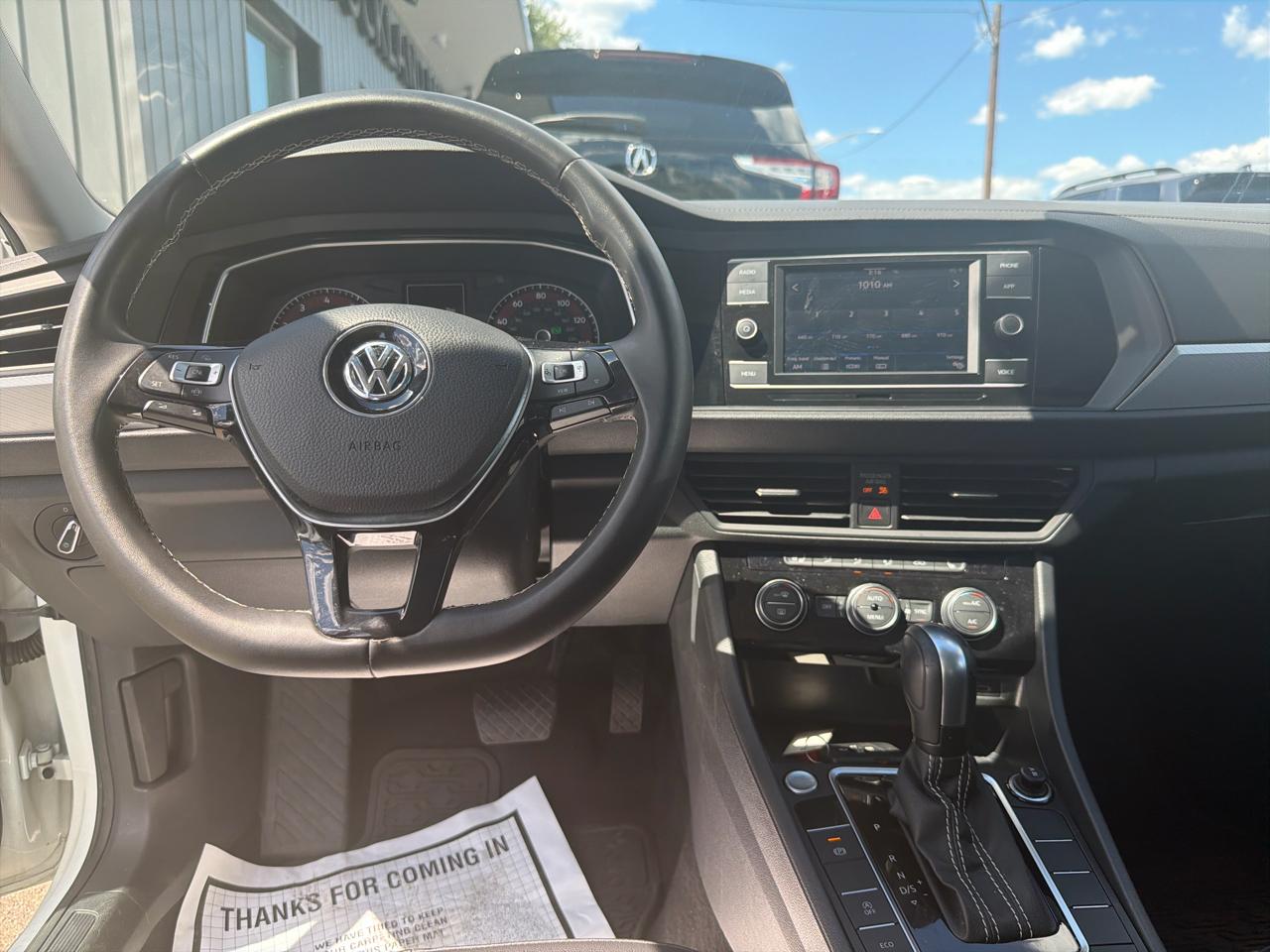Volkswagen Jetta R-Line Auto 2021