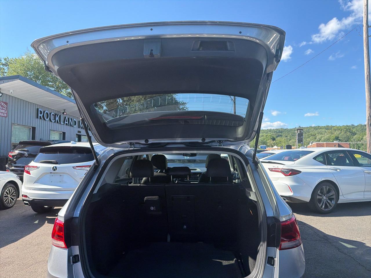 Volkswagen Taos SE FWD 2023