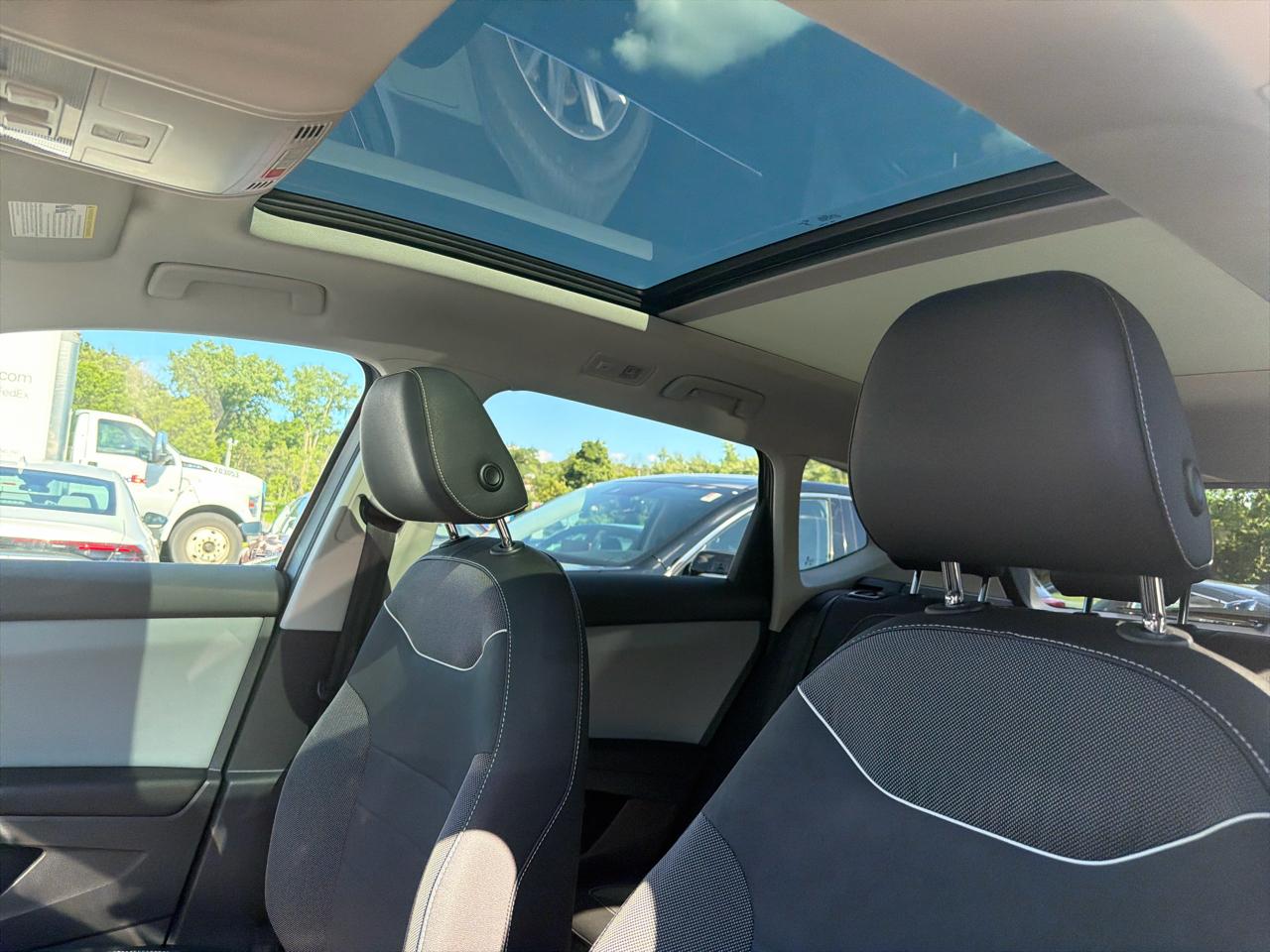 Volkswagen Taos SE FWD 2023