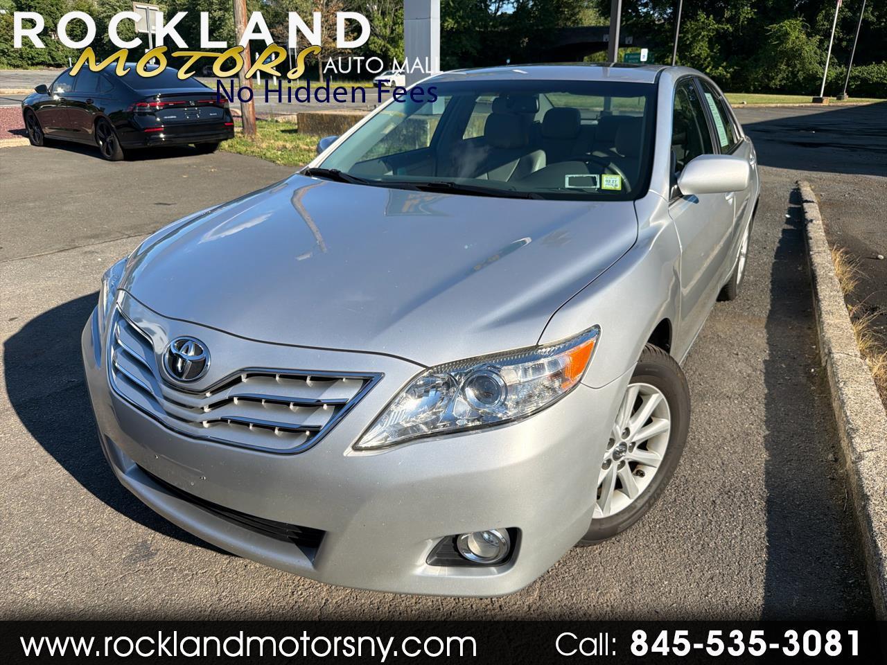 Toyota Camry 4dr Sdn I4 Man LE (Natl) 2011