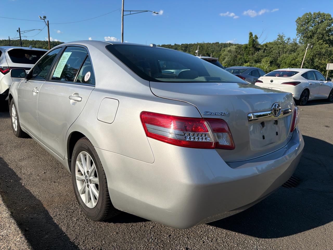 Toyota Camry 4dr Sdn I4 Man LE (Natl) 2011