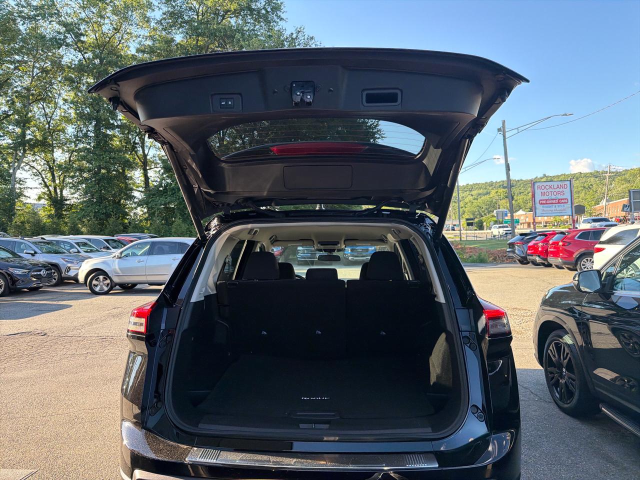 Nissan Rogue 2026.5 AWD SV 2026