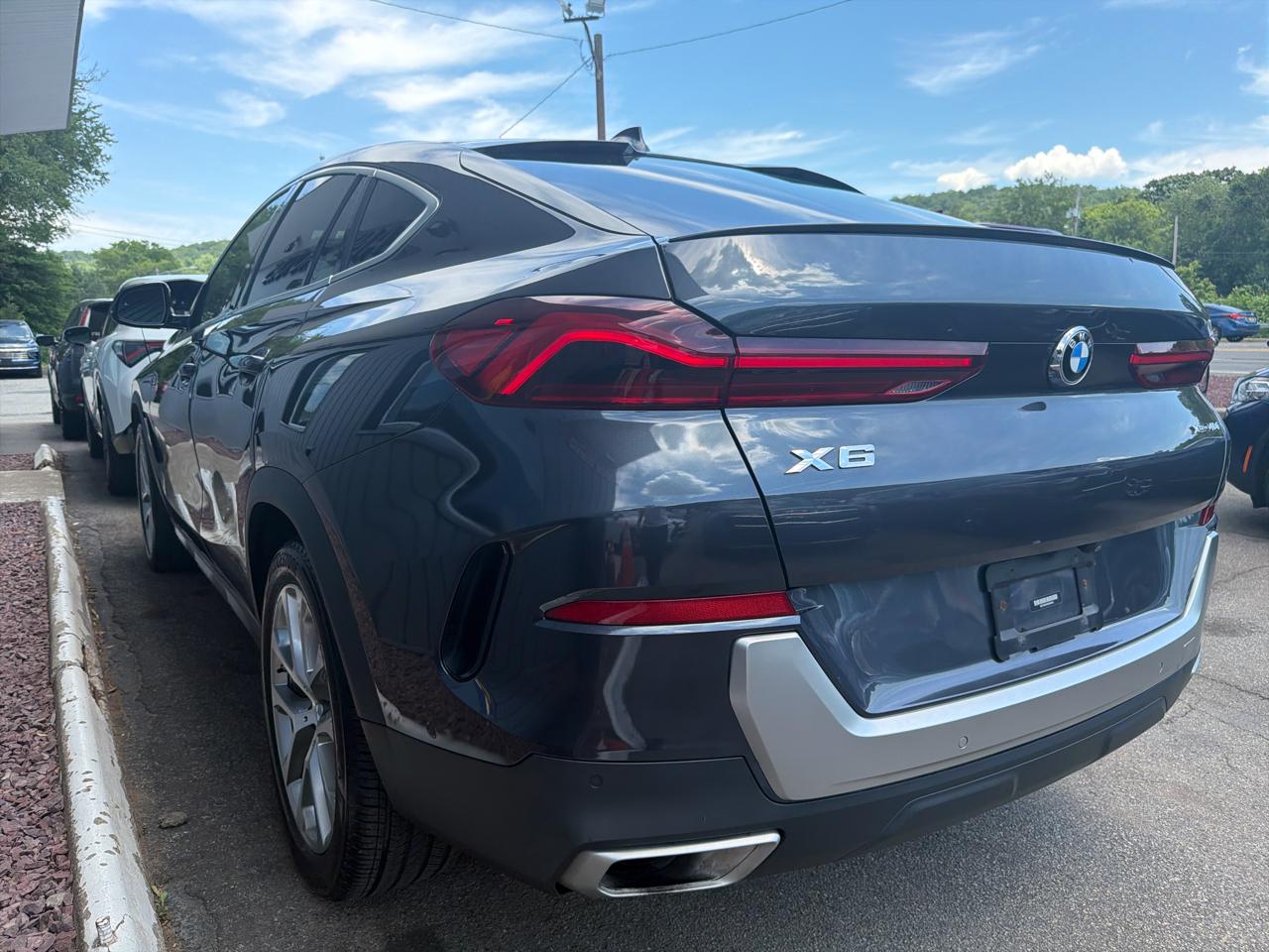 BMW X6 xDrive40i Sports Activity Coupe 2021