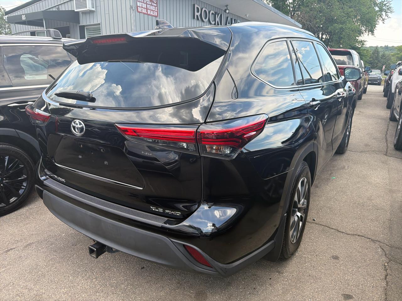 Toyota Highlander XLE AWD (Natl) 2022
