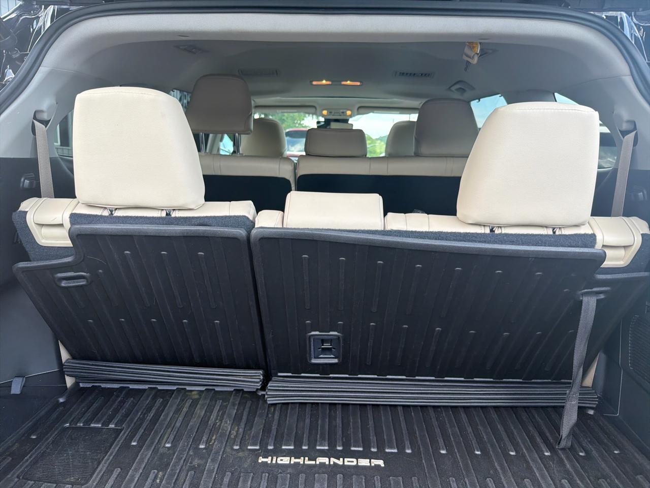 Toyota Highlander XLE AWD (Natl) 2022