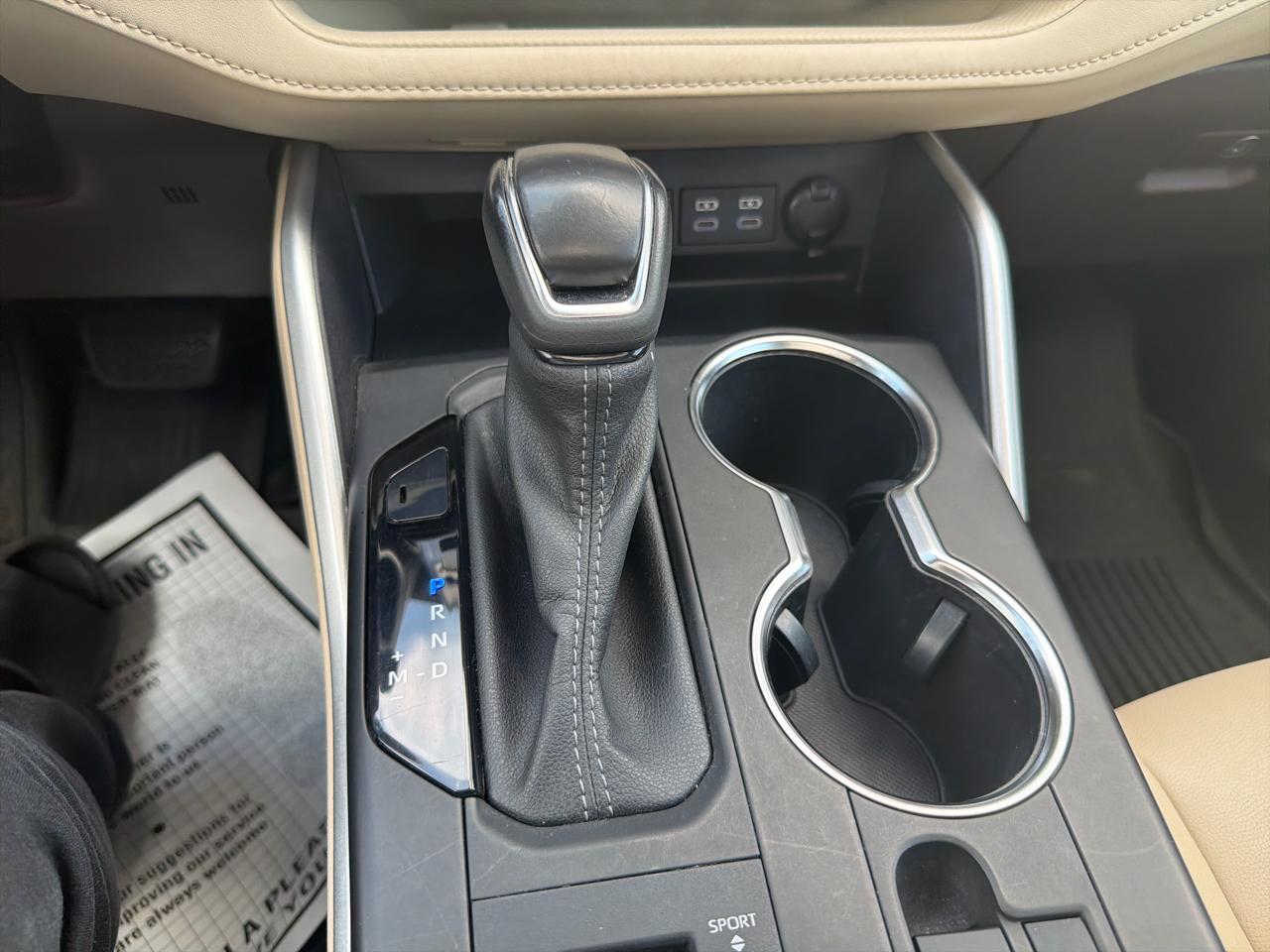 Toyota Highlander XLE AWD (Natl) 2022