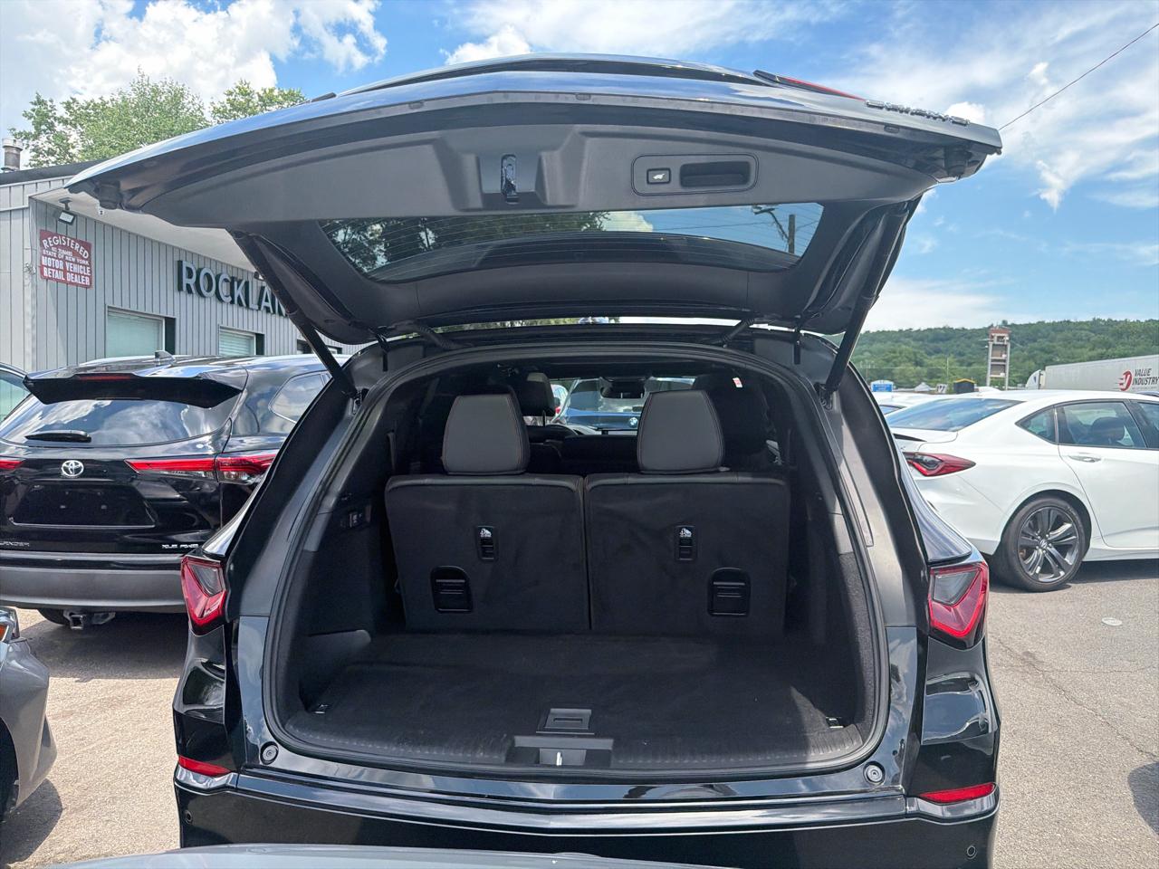 Acura MDX SH-AWD w/A-Spec Package 2026