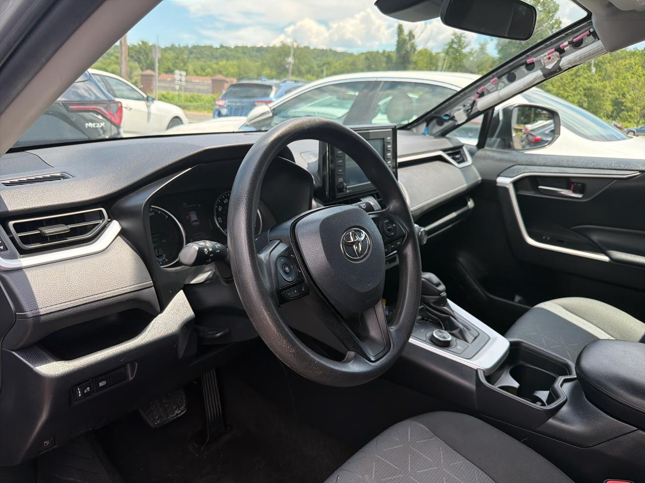Toyota RAV4 Hybrid XLE AWD (Natl) 2020