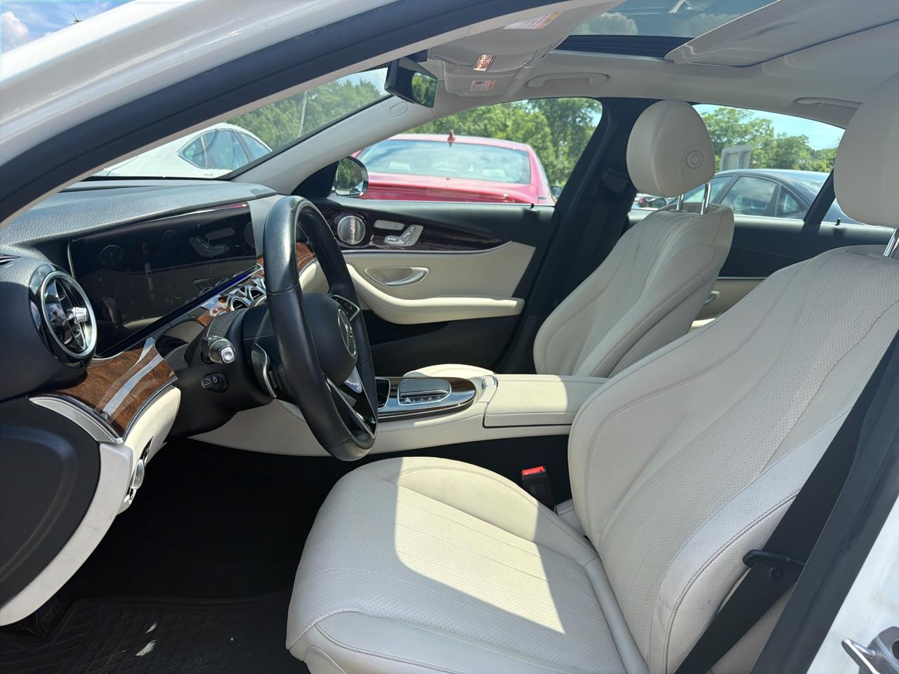 Mercedes-Benz E-Class E 350 4MATIC Sedan 2022