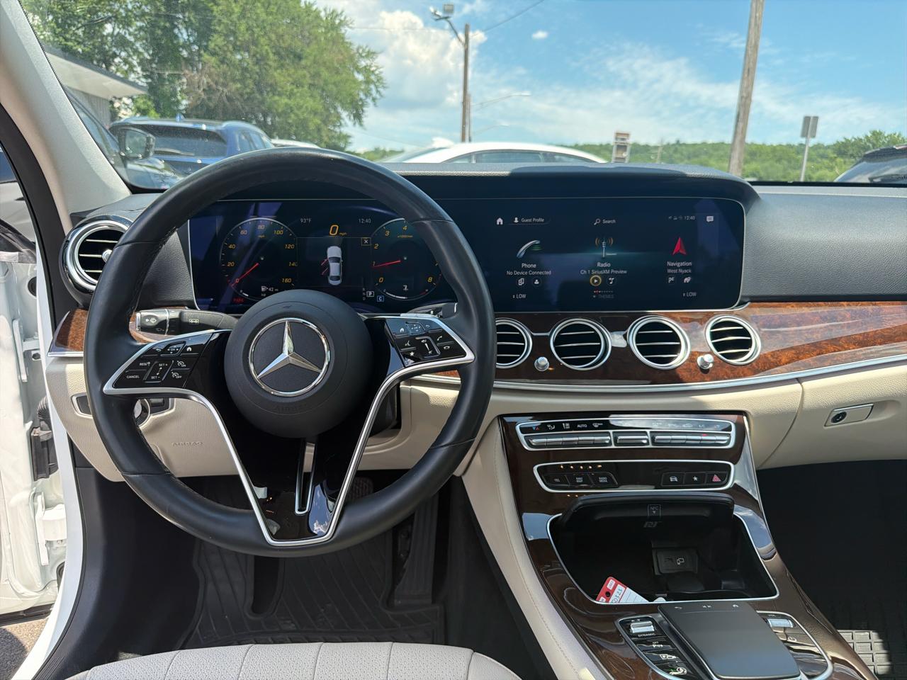 Mercedes-Benz E-Class E 350 4MATIC Sedan 2022