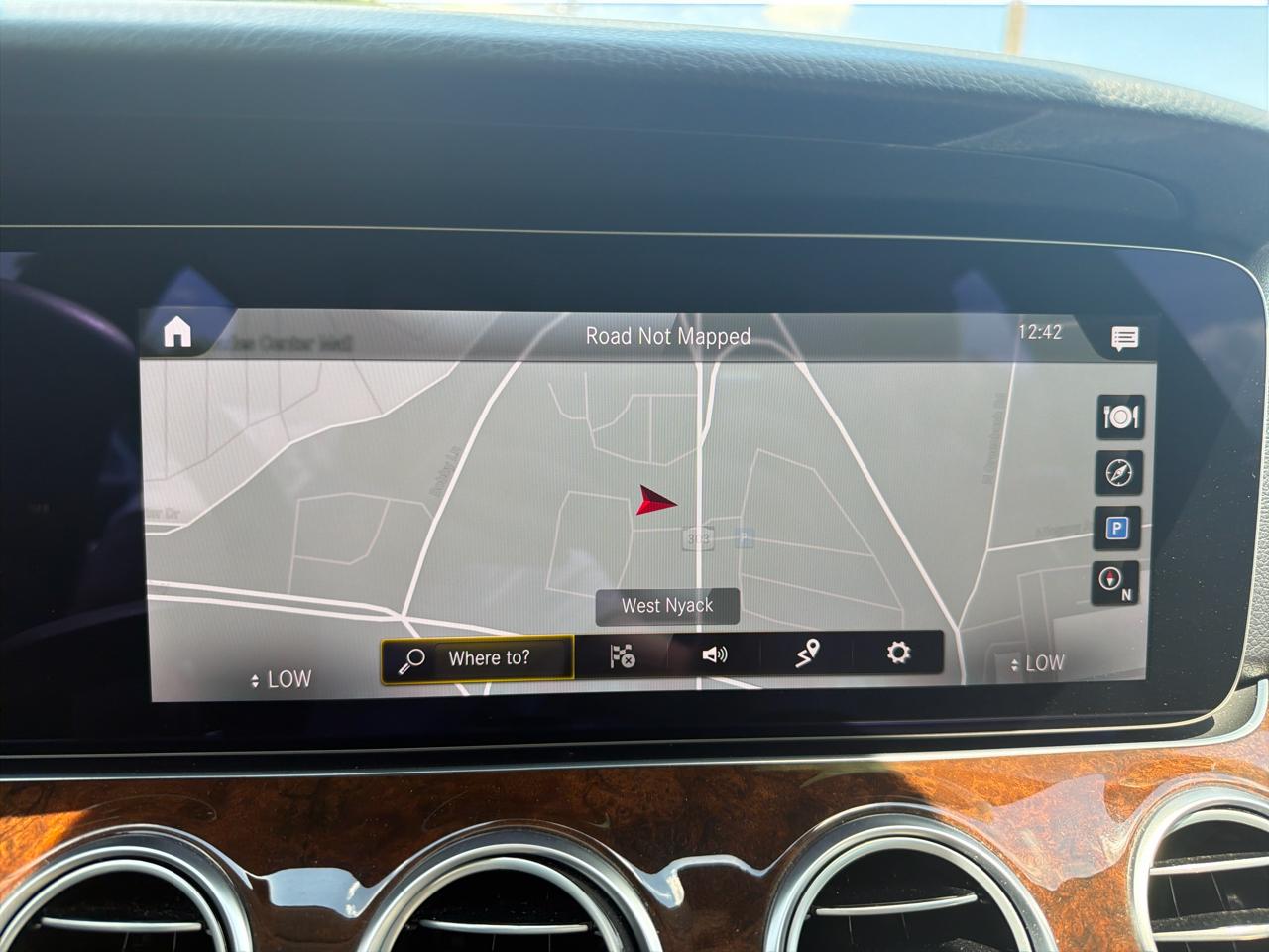 Mercedes-Benz E-Class E 350 4MATIC Sedan 2022