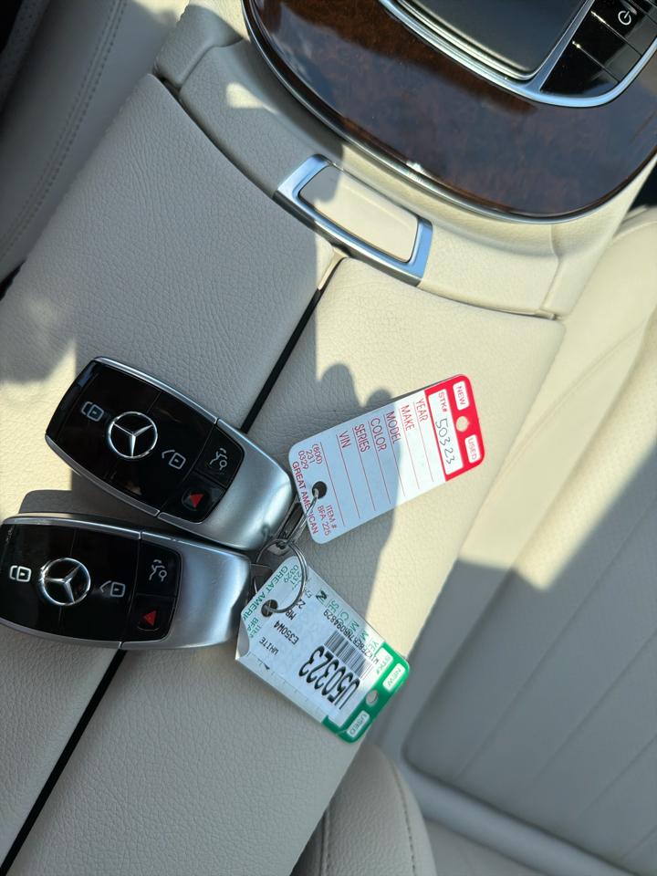 Mercedes-Benz E-Class E 350 4MATIC Sedan 2022