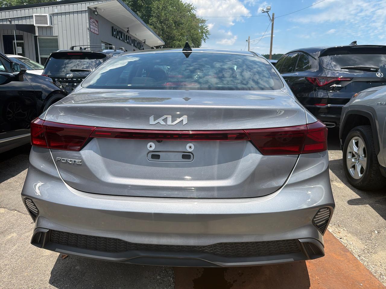 Kia Forte LXS IVT 2024