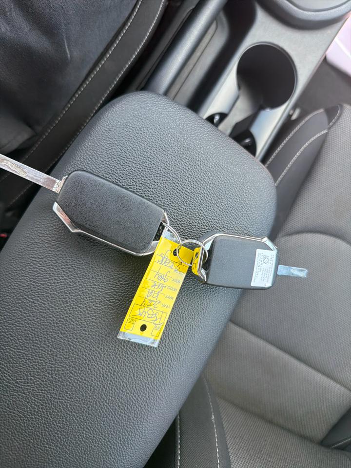 Kia Forte LXS IVT 2024