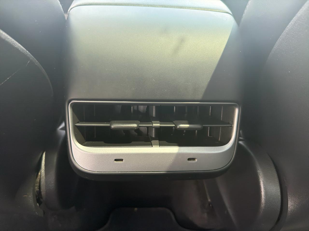 Tesla Model Y Long Range AWD 2021