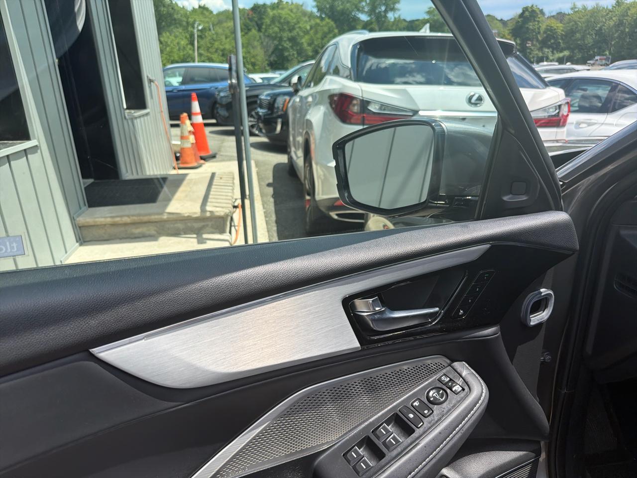 Acura MDX SH-AWD w/Technology Package 2024
