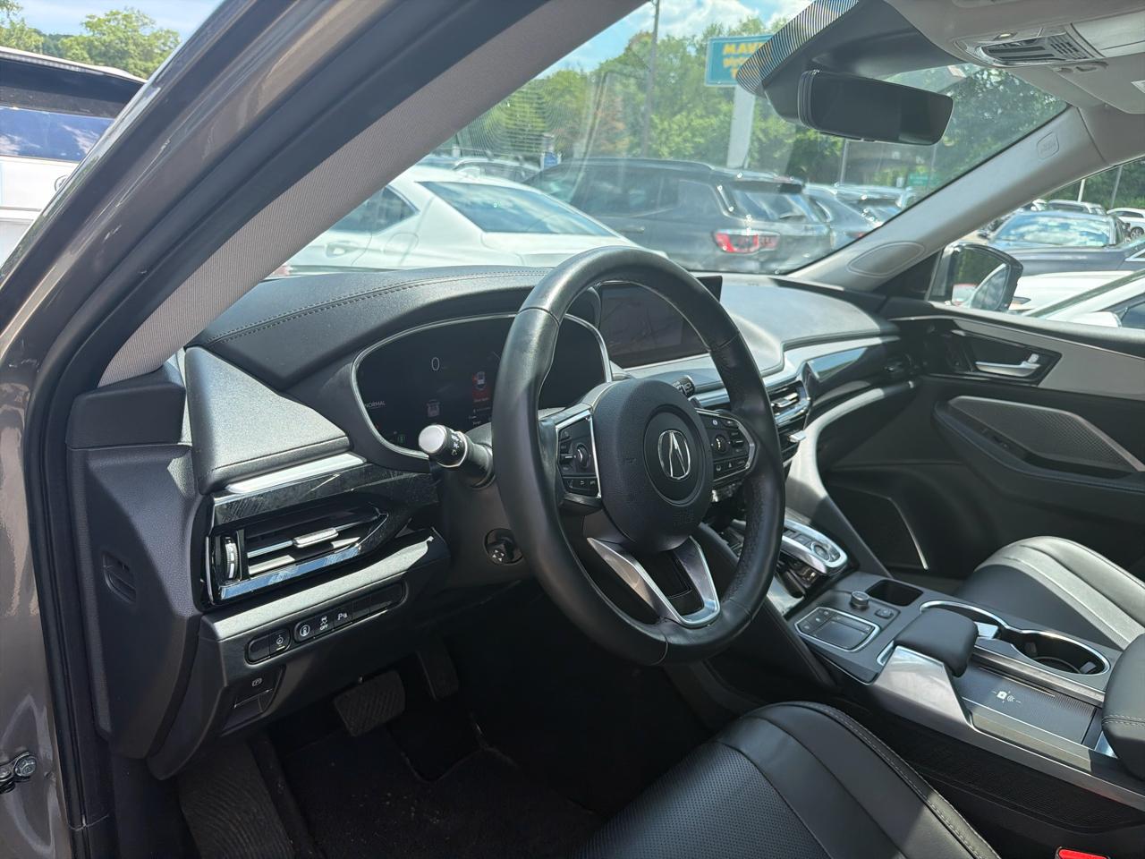 Acura MDX SH-AWD w/Technology Package 2024