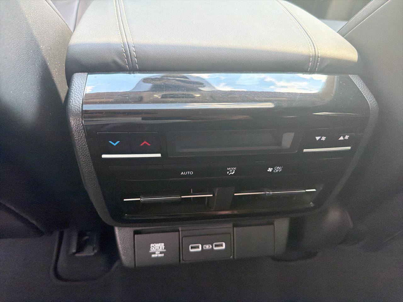 Acura MDX SH-AWD w/Technology Package 2024