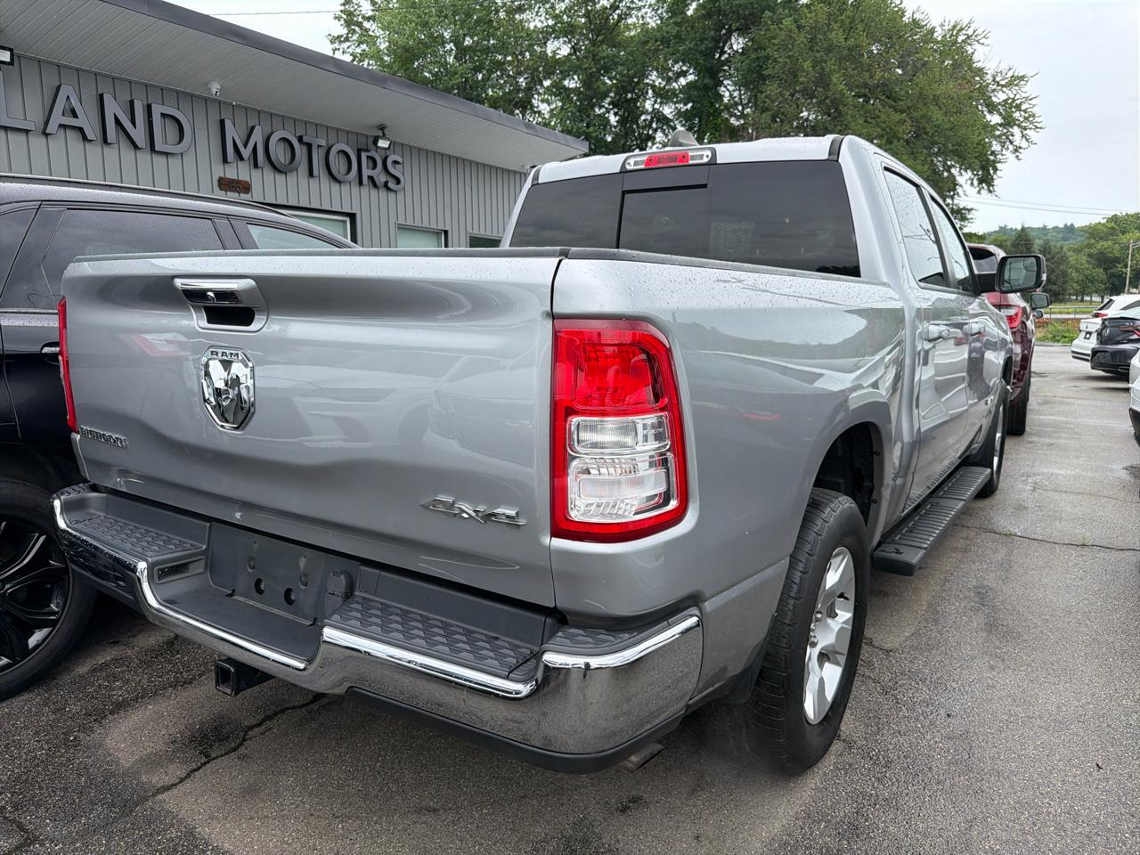 RAM 1500 Big Horn/Lone Star 4x4 Crew Cab 5'7" Box 2019