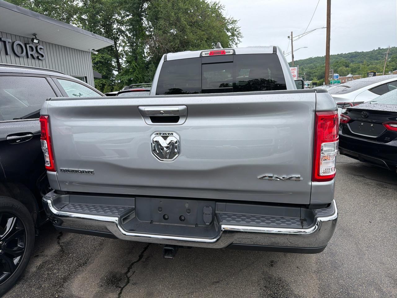 RAM 1500 Big Horn/Lone Star 4x4 Crew Cab 5'7" Box 2019