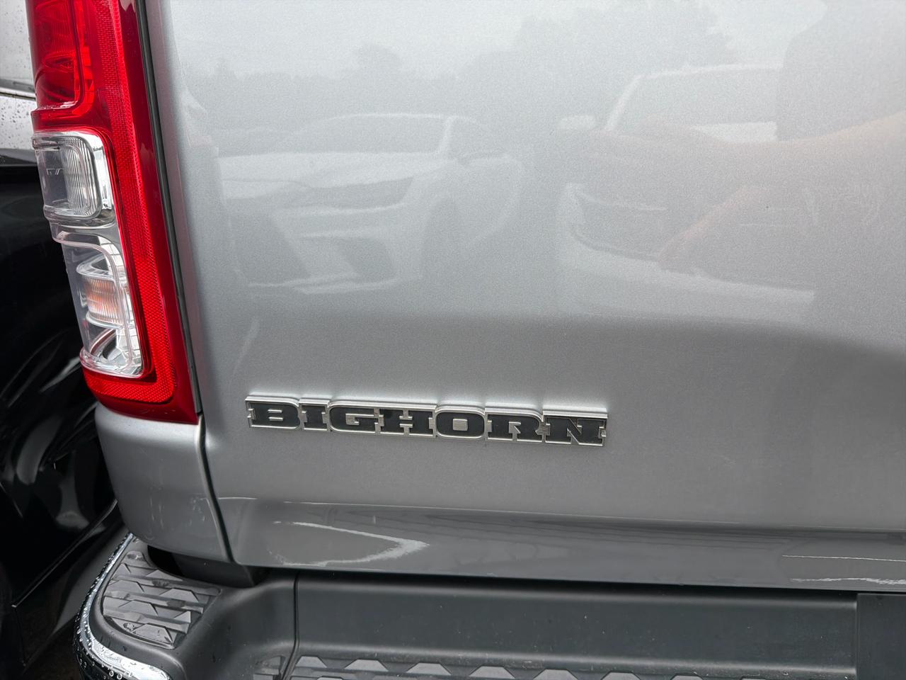 RAM 1500 Big Horn/Lone Star 4x4 Crew Cab 5'7" Box 2019