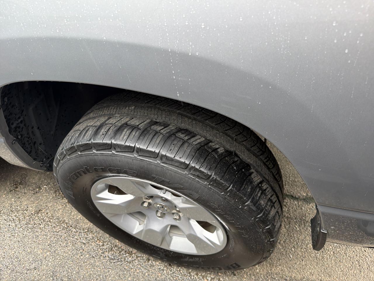 RAM 1500 Big Horn/Lone Star 4x4 Crew Cab 5'7" Box 2019
