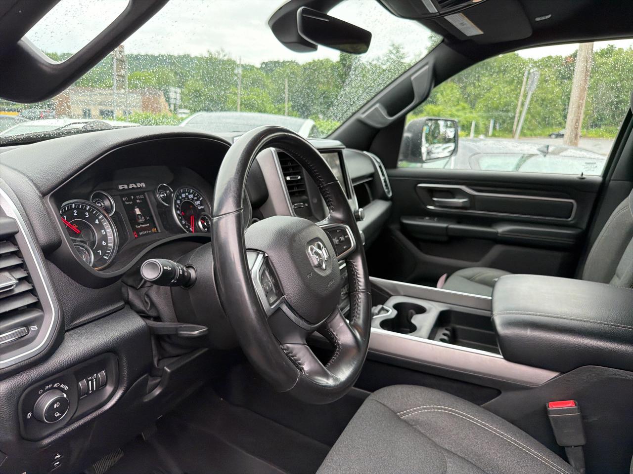 RAM 1500 Big Horn/Lone Star 4x4 Crew Cab 5'7" Box 2019
