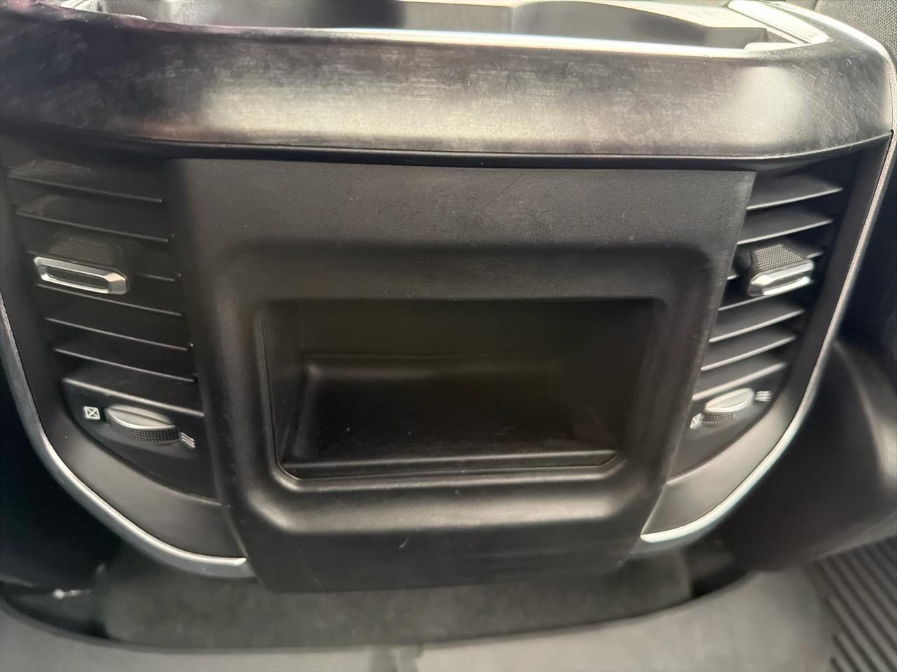RAM 1500 Big Horn/Lone Star 4x4 Crew Cab 5'7" Box 2019