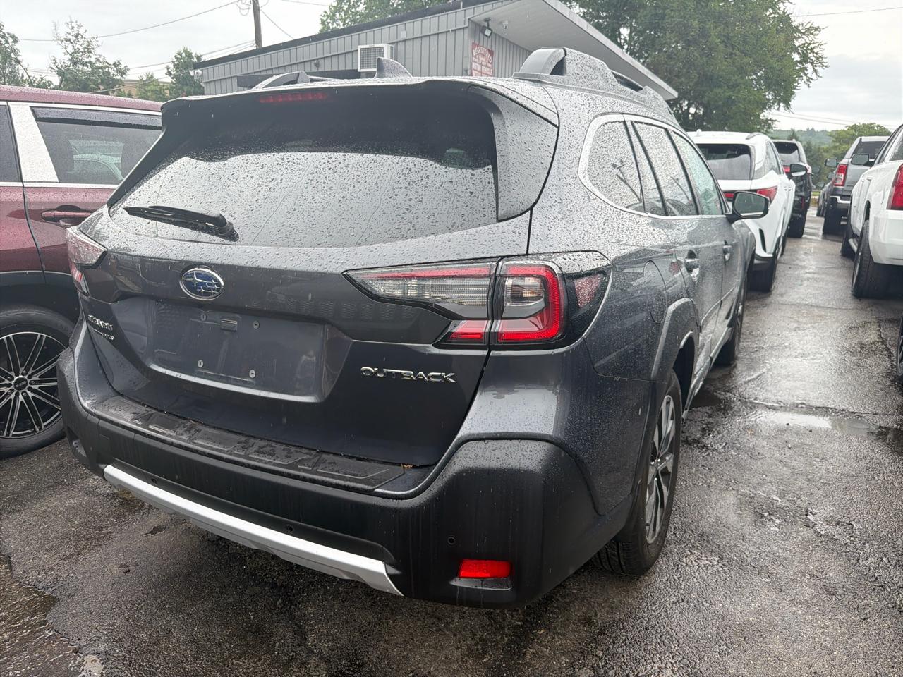 Subaru Outback Limited CVT 2023