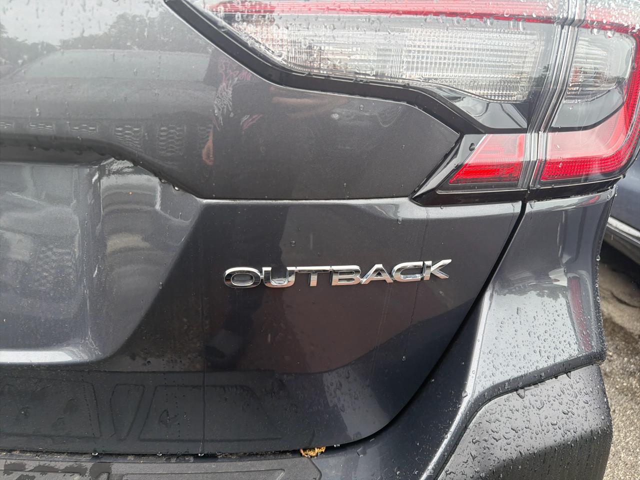 Subaru Outback Limited CVT 2023