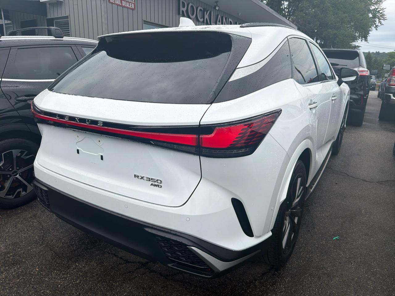 Lexus RX  2024