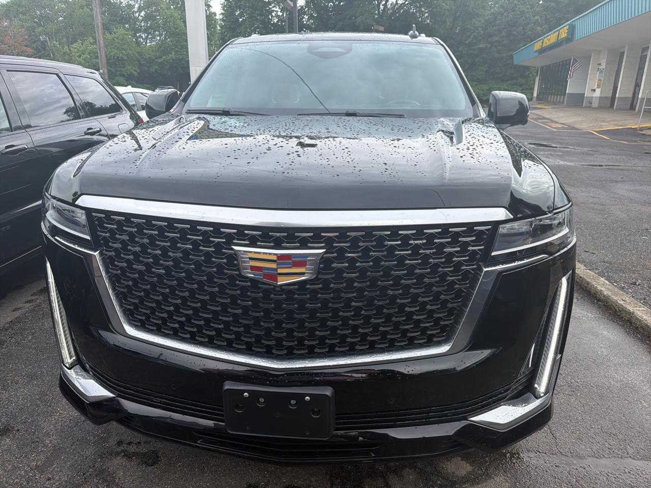 Cadillac Escalade 4WD 4dr Premium Luxury 2021