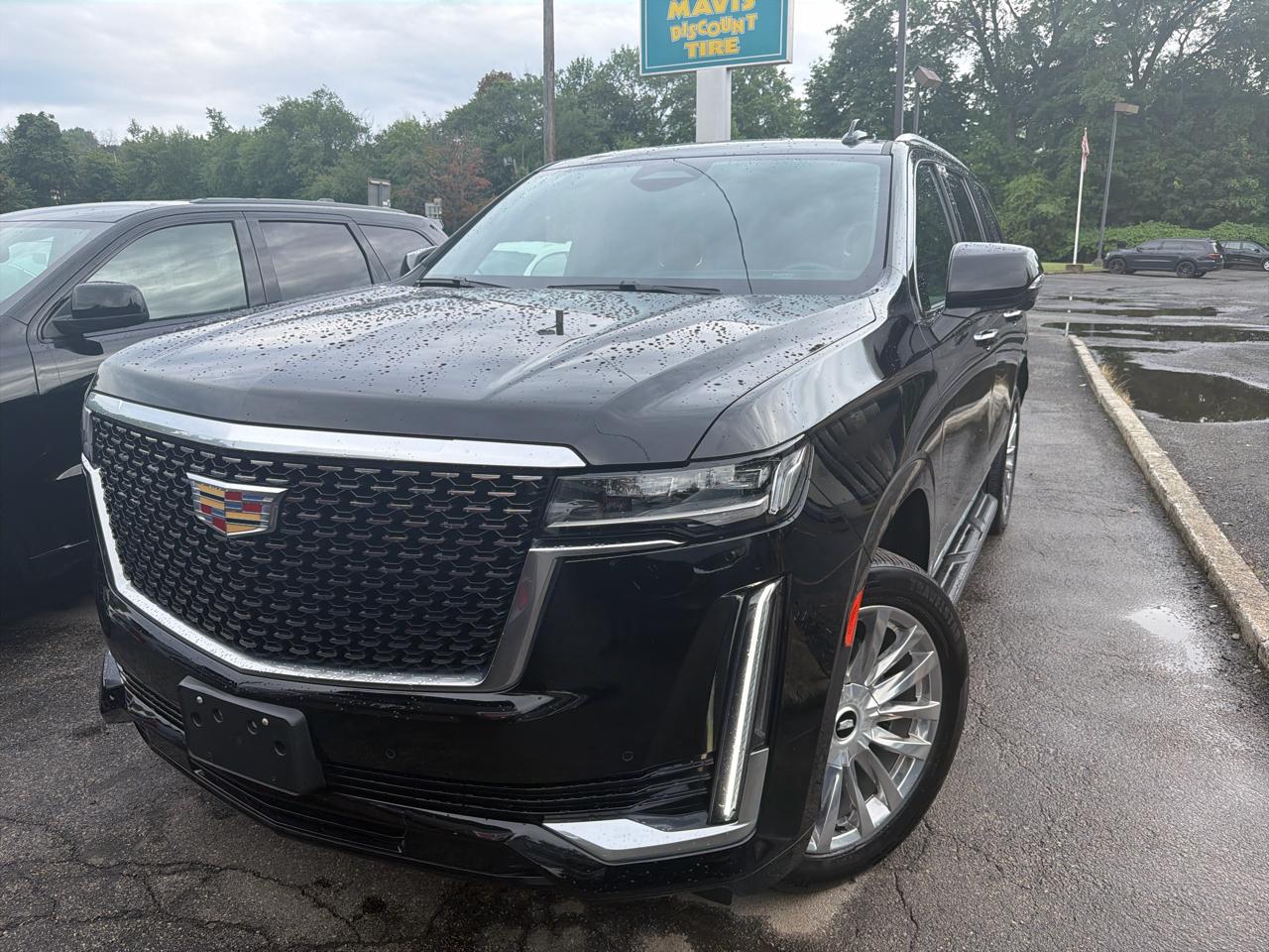 Cadillac Escalade 4WD 4dr Premium Luxury 2021