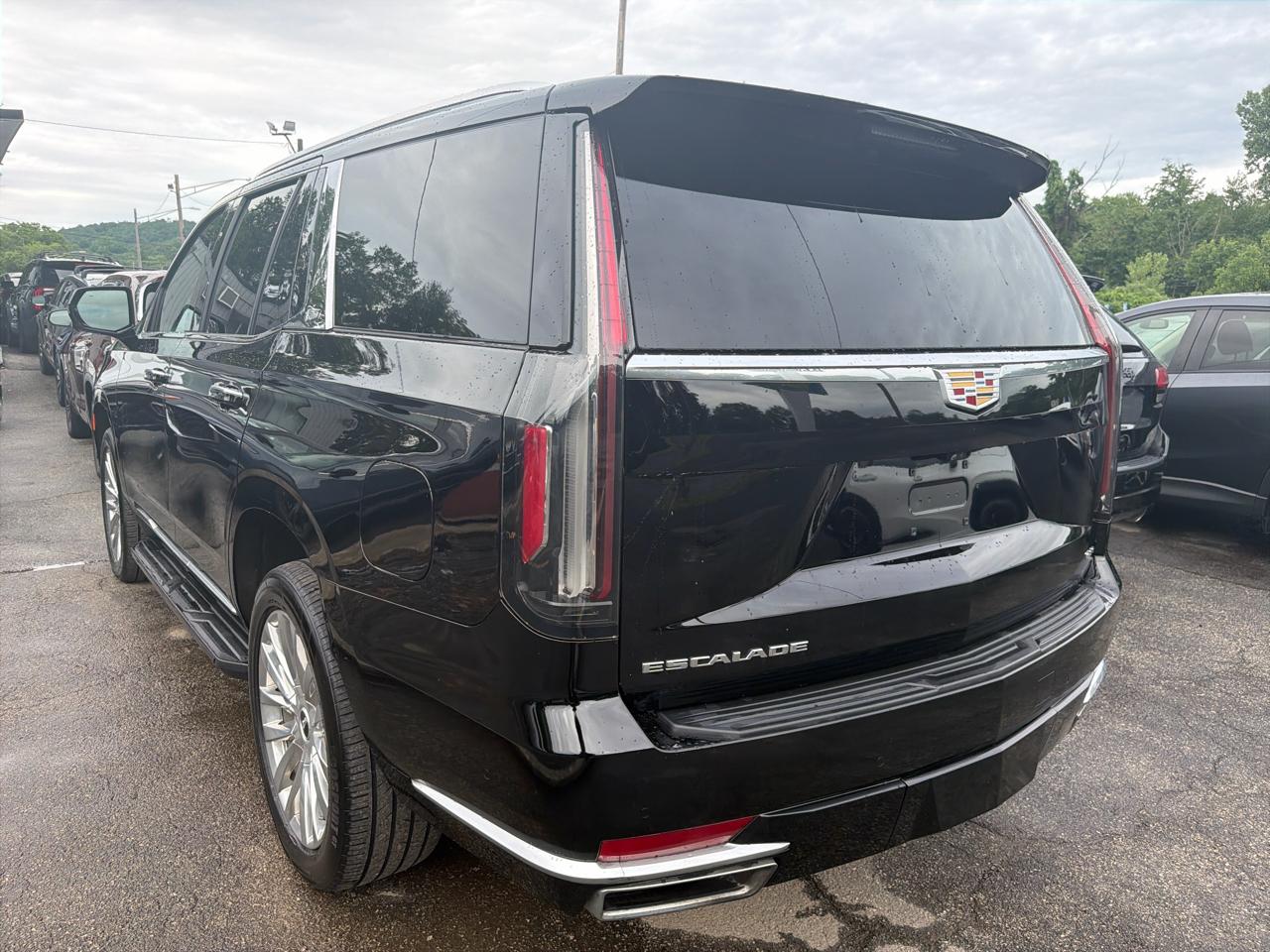 Cadillac Escalade 4WD 4dr Premium Luxury 2021