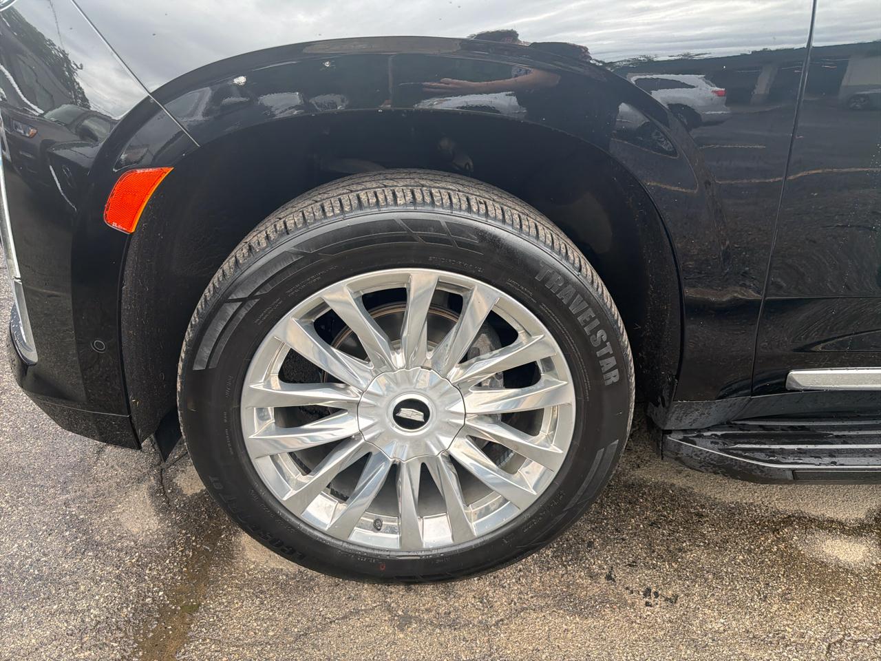 Cadillac Escalade 4WD 4dr Premium Luxury 2021