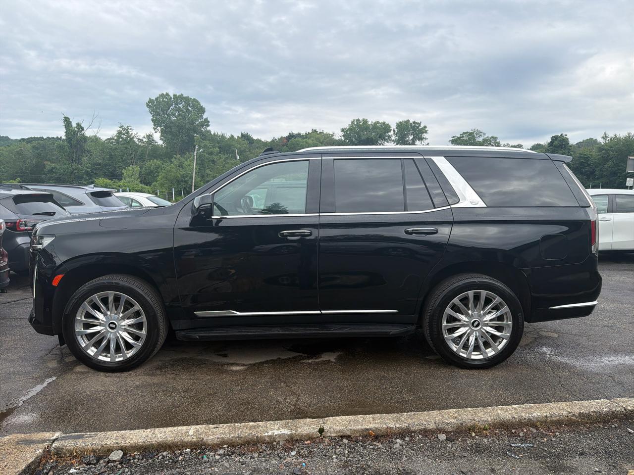 Cadillac Escalade 4WD 4dr Premium Luxury 2021