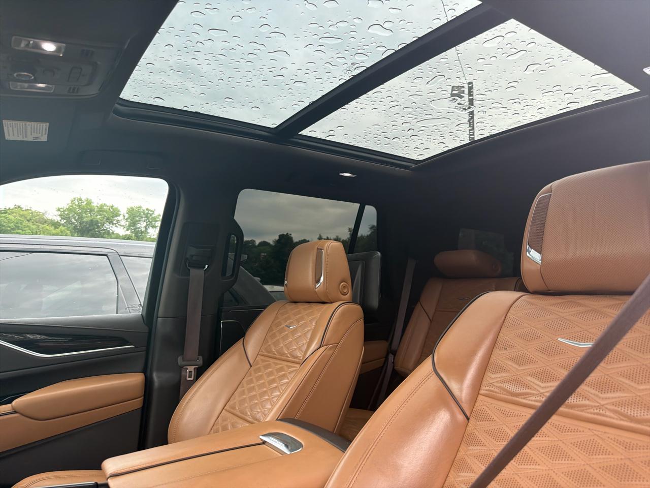 Cadillac Escalade 4WD 4dr Premium Luxury 2021