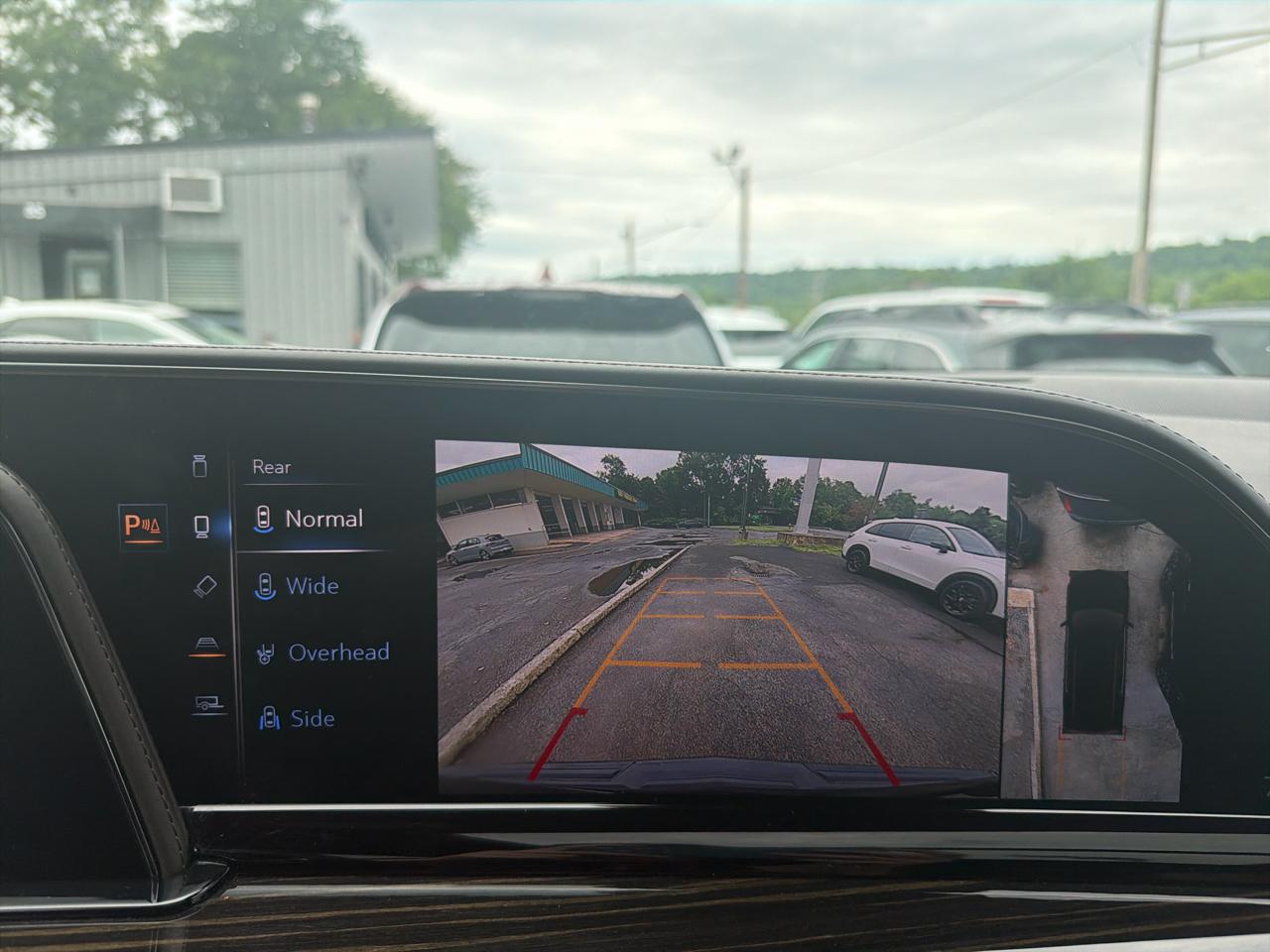 Cadillac Escalade 4WD 4dr Premium Luxury 2021