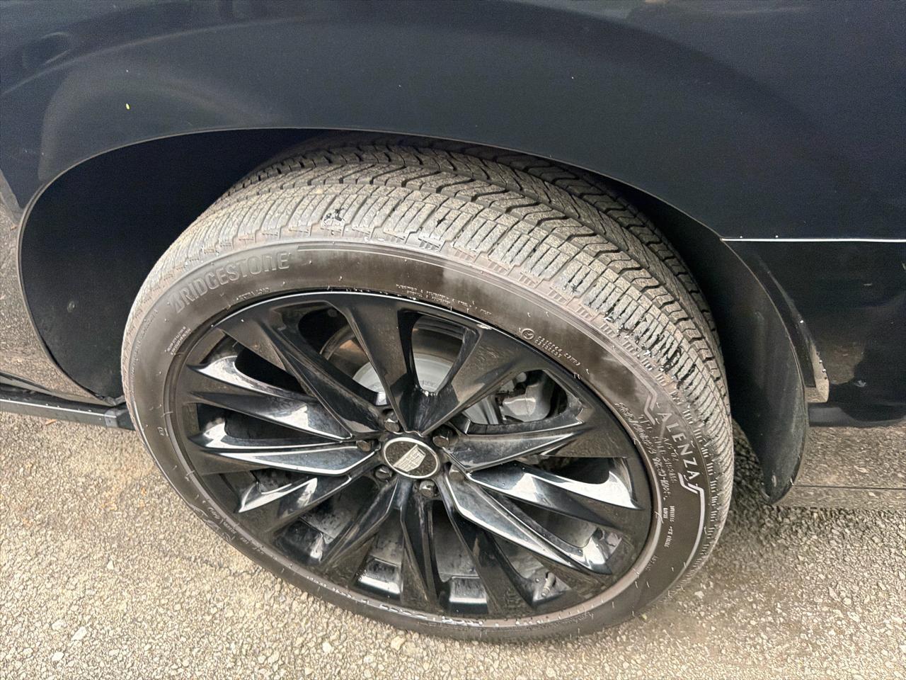 Cadillac Escalade ESV 4WD 4dr Sport Platinum 2025
