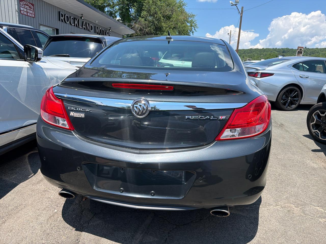 Buick Regal 4dr Sdn Turbo Premium 1 2012